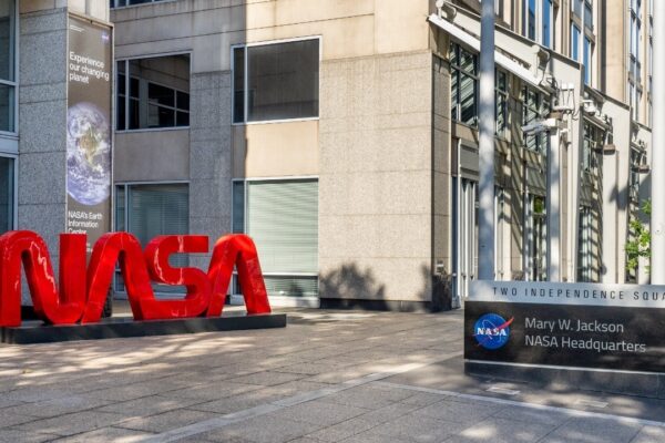 NASA Headquarters (53839146142)