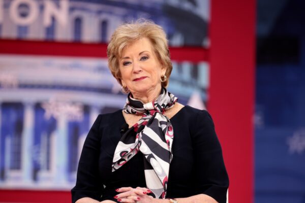Linda McMahon (26657447878)