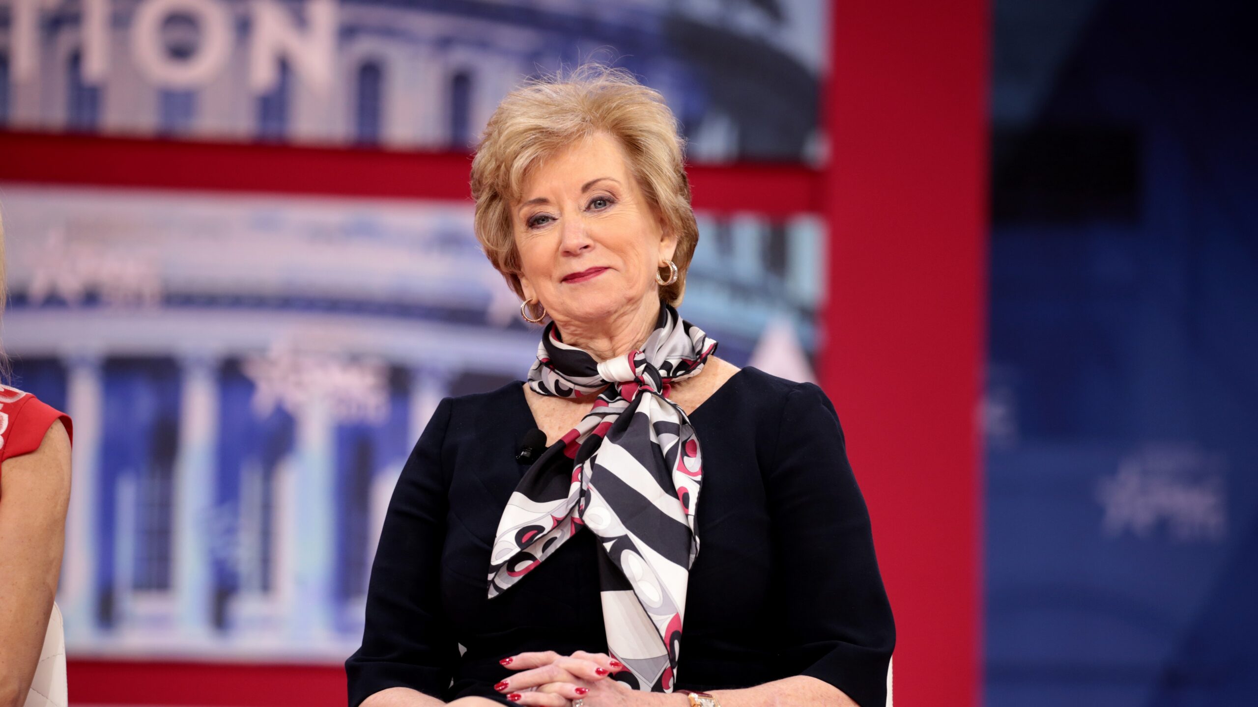 Linda McMahon (26657447878)