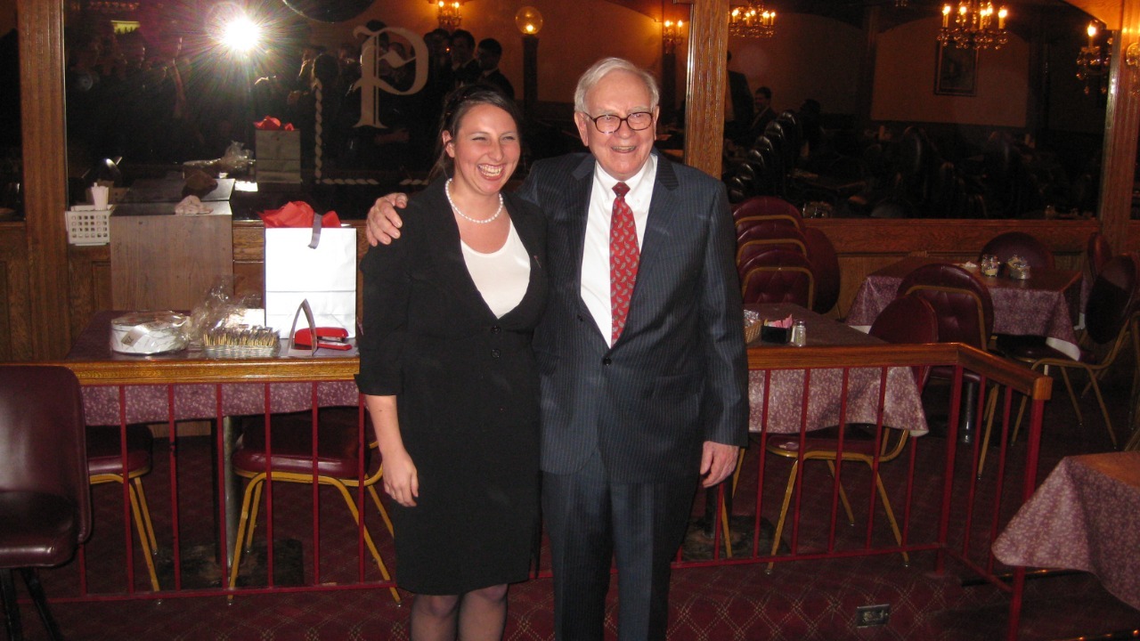 Warren Buffett with Fisher College of Business Student