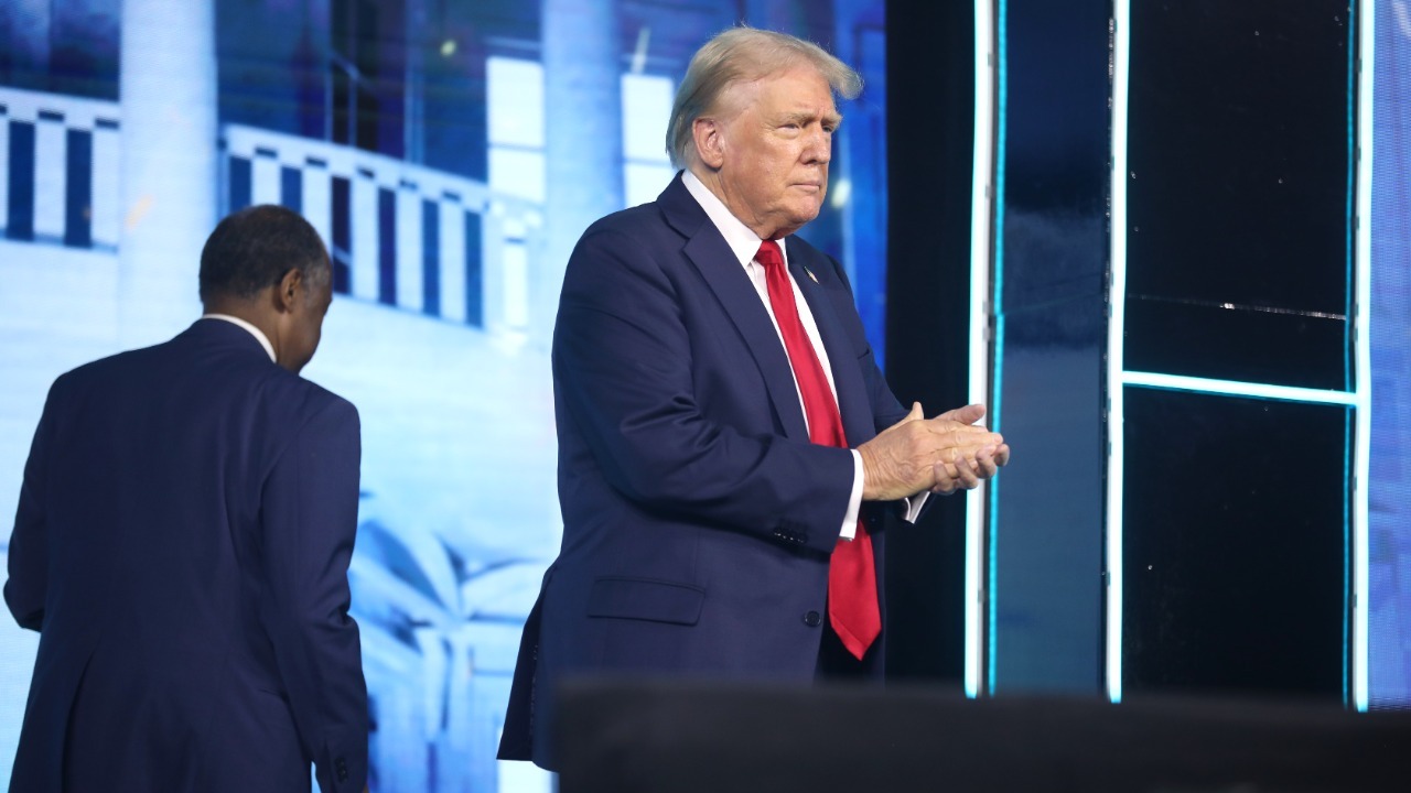 Ben Carson & Donald Trump (53910433712)