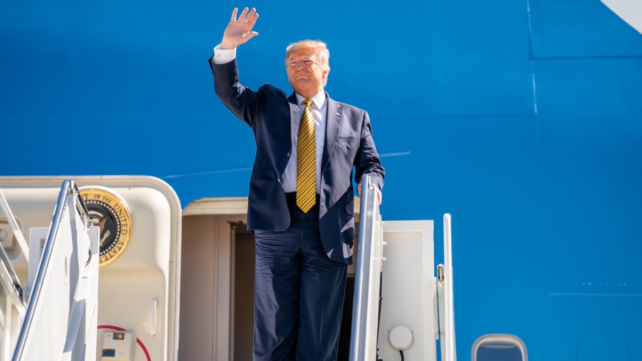 President Trump in California (48759209838)