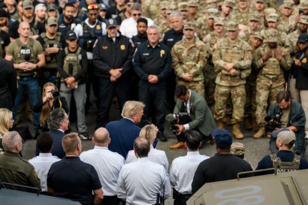 P20250821DT-0248 President Donald Trump visits law enforcement and members of the National Guard at the U. S. Park Police Anacostia Operations Facility
