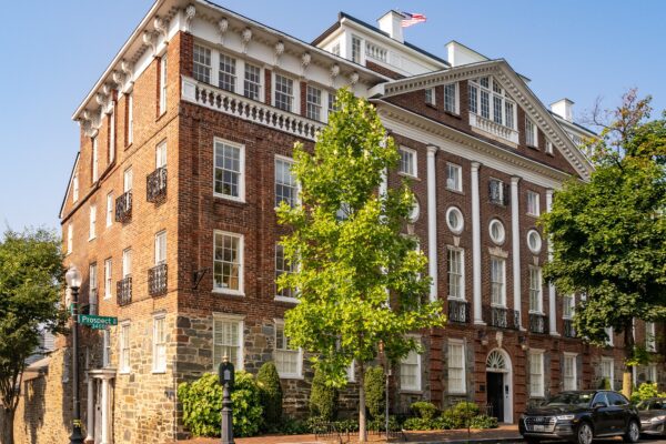 Halcyon House (53821108590)