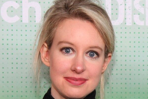 Elizabeth Holmes 2014 (cropped)