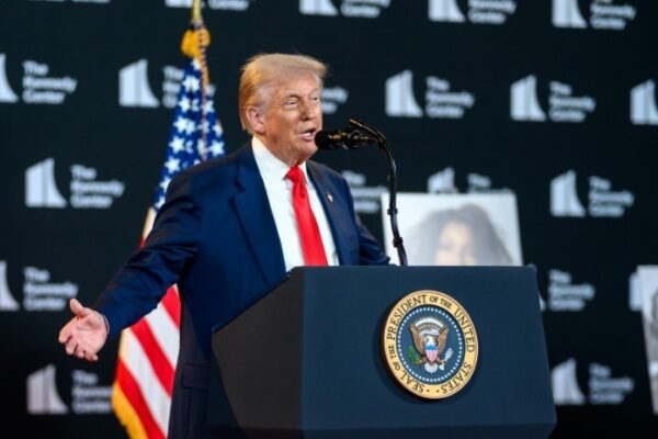 P20250813DT-0264 President Donald Trump makes an announcement and holds a press conference in the Hall of Nations at the John F. Kennedy Center for the Performing Arts