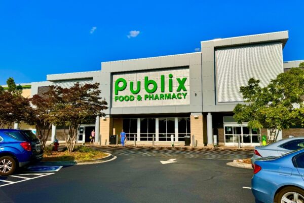 A typical Publix grocery store exterior seen in Farragut, Tennessee 05