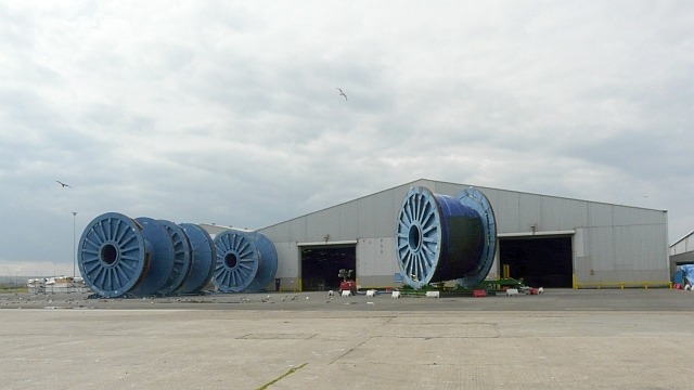 Giant cable reels - geograph.org.uk
