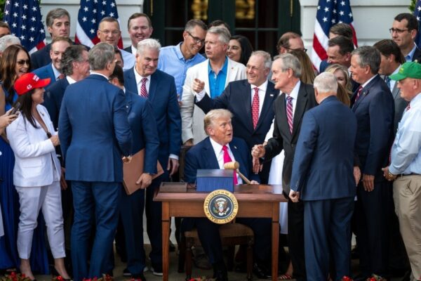 Image Credit: The White House – Public domain/Wiki Commons