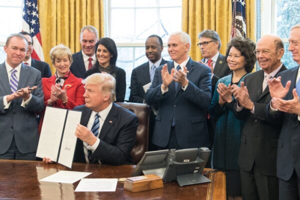 Donald Trump Cabinet meeting 2017