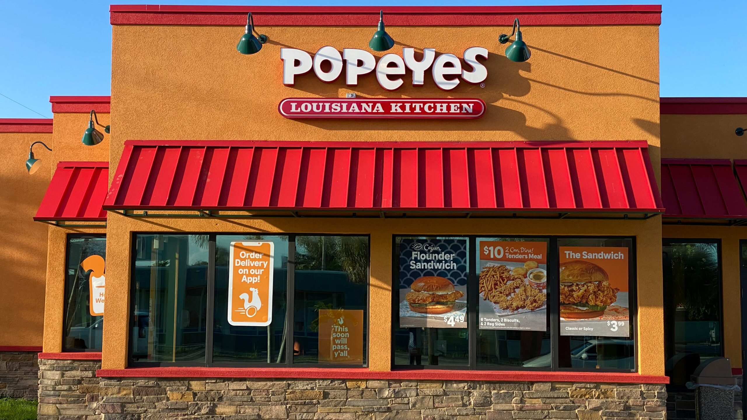 Popeyes Louisiana Kitchen (51195358373)