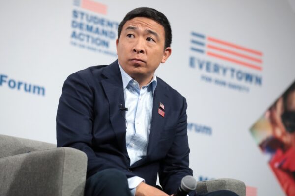 Andrew Yang (48609628908)