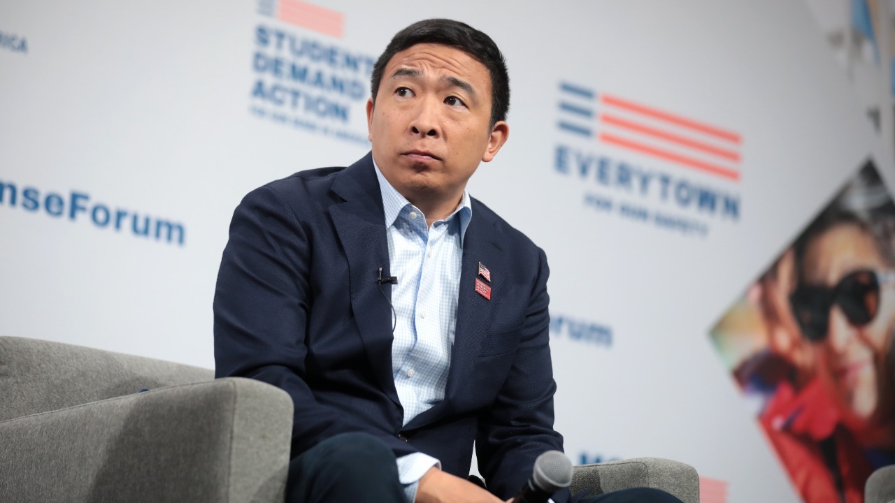 Andrew Yang (48609628908)