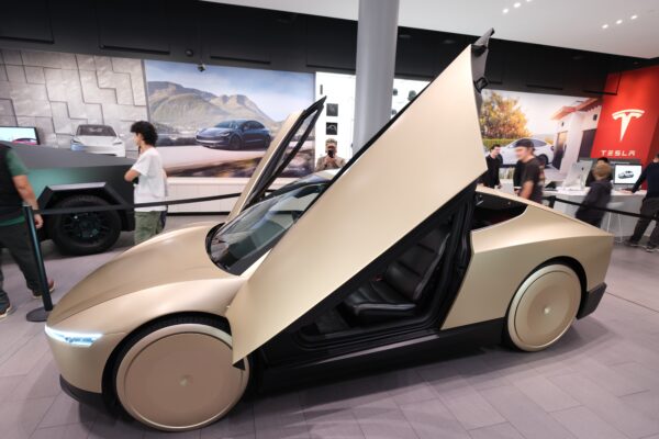 Tesla Cybercab at Santana Row oblique view dllu