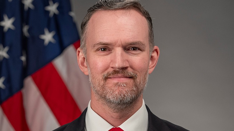 Official portrait of U.S. Trade Representative Jamieson Greer