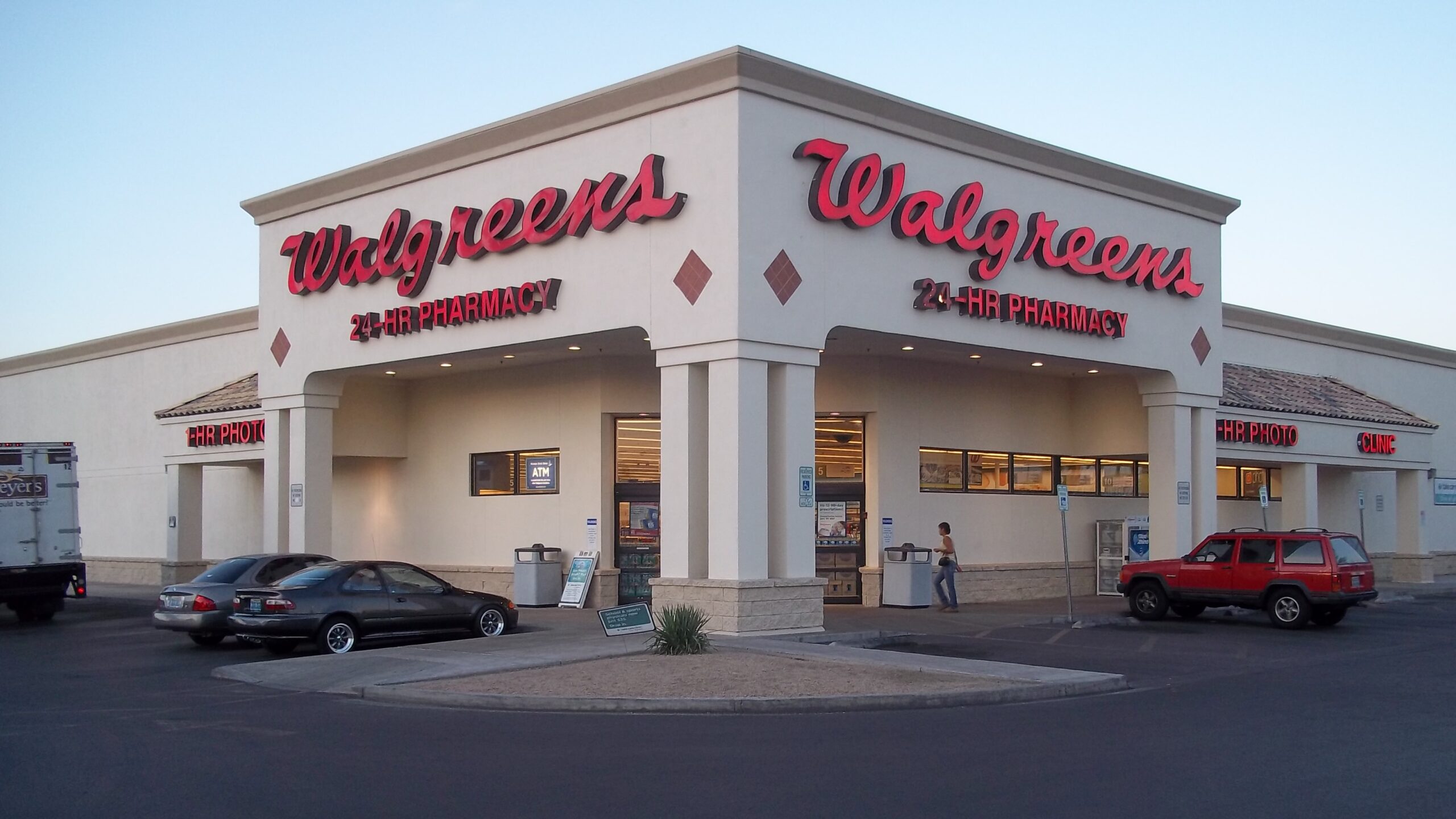 Local markets nlv walgreens storefront 2 (5956425119)