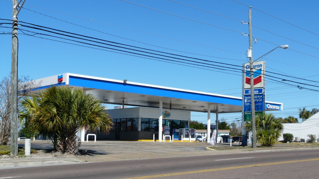 Chevron at FL368 and FL327, Panama City, Florida