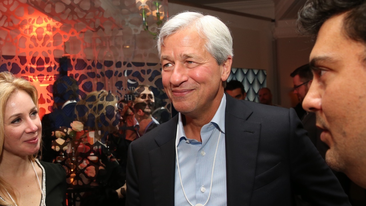 Becky Quick and Jamie Dimon (24493759992)